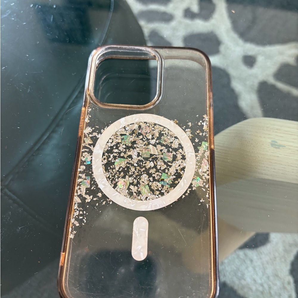 Silver Foil Shells  Clear Phone Case with MagSafe for iPhone 13pro